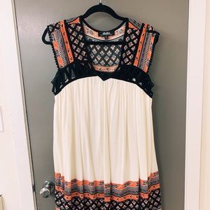 Lulu’s white, crimson, black dress
